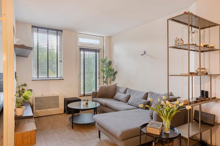 Photo 8 of Smedenstraat 72