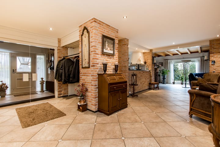 Photo 2 of Voompad 14