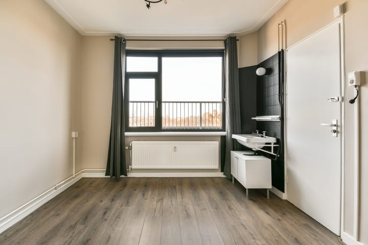 Photo 14 of Korte Geuzenstraat 700-713