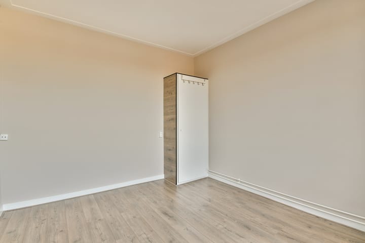 Photo 17 of Korte Geuzenstraat 700-713