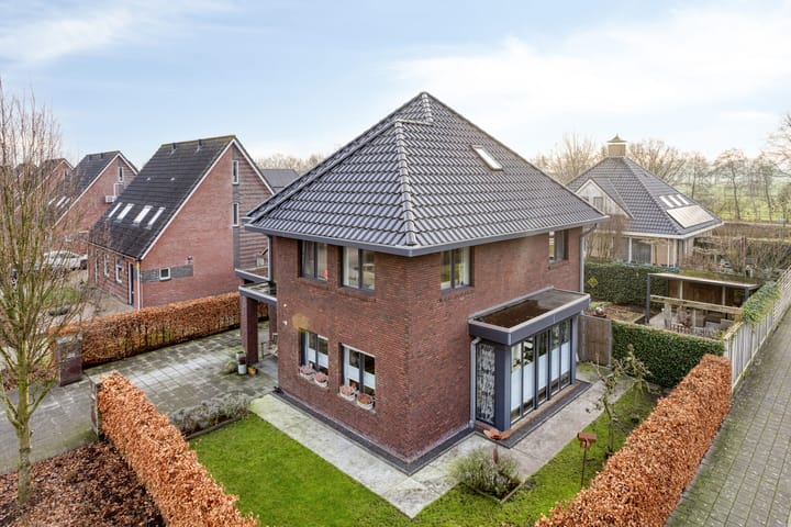 Photo 35 of W F de Boerstraat 23