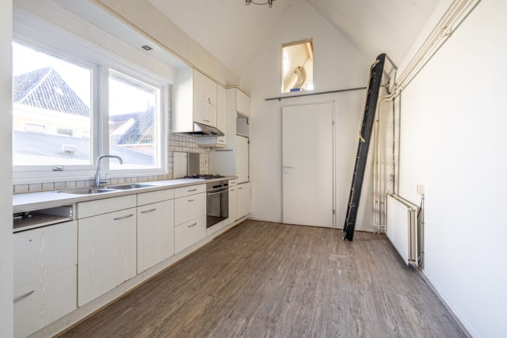 Foto 34 van Kerkstraat 4