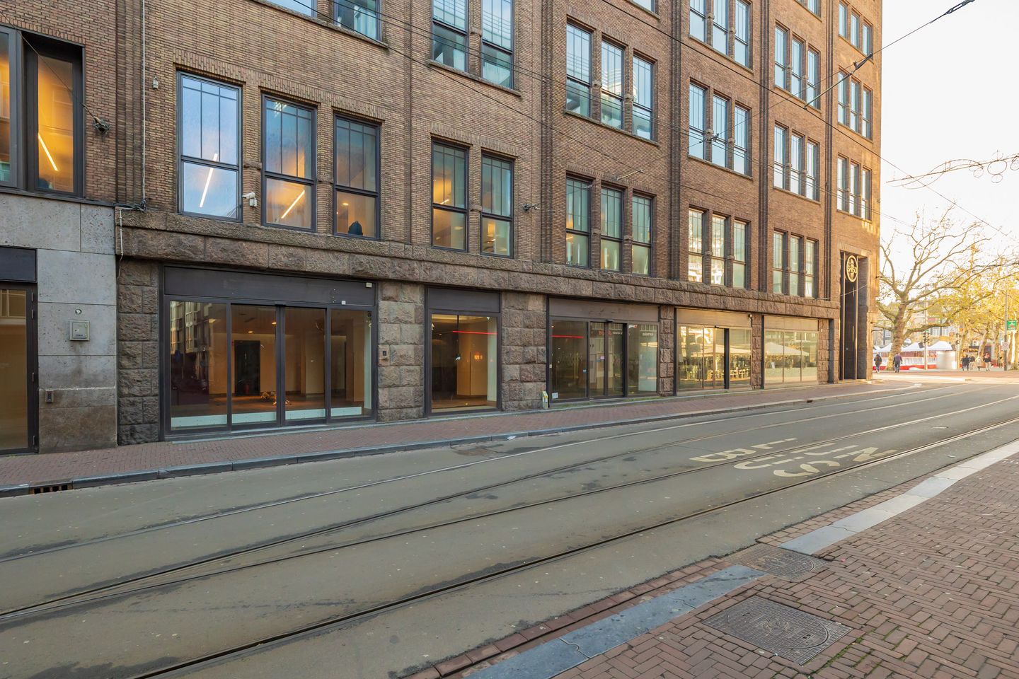 Bekijk foto 5 van Amstelstraat 2