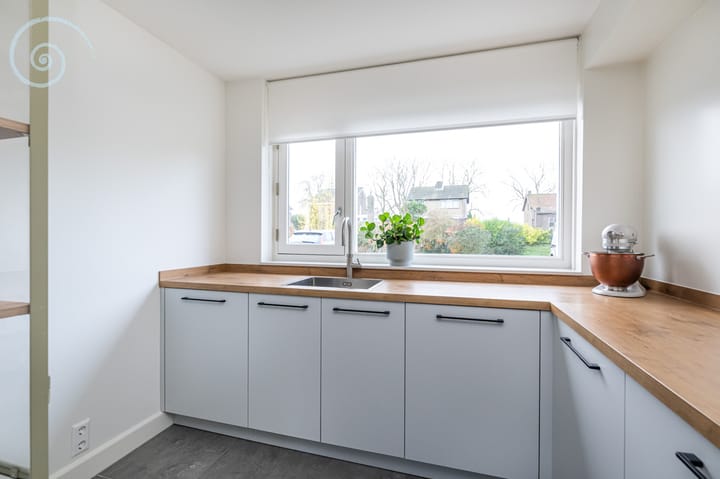 Photo 3 of Isaäc da Costastraat 41