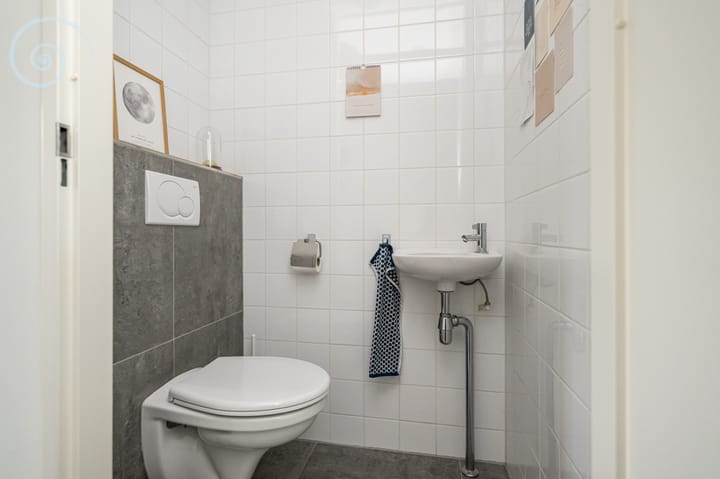 Photo 8 of Isaäc da Costastraat 41