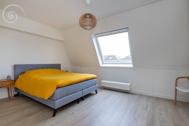 Photo 15 of Isaäc da Costastraat 41