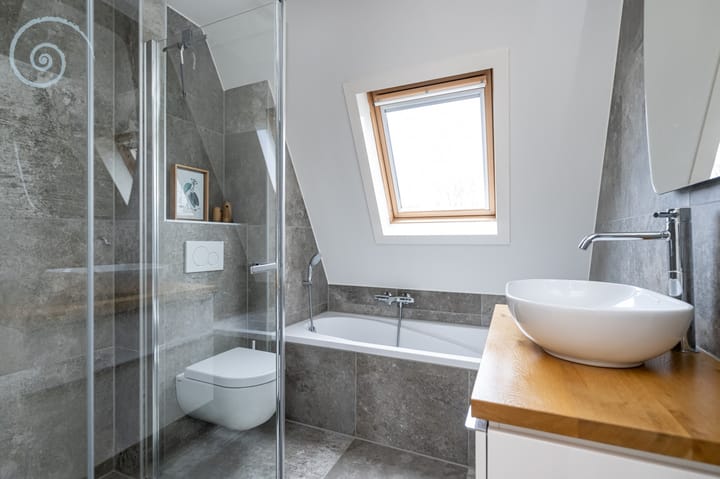 Photo 20 of Isaäc da Costastraat 41