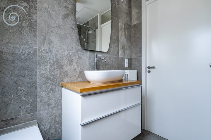 Photo 21 of Isaäc da Costastraat 41