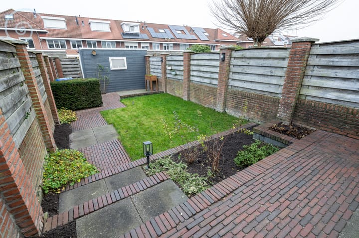 Photo 25 of Isaäc da Costastraat 41