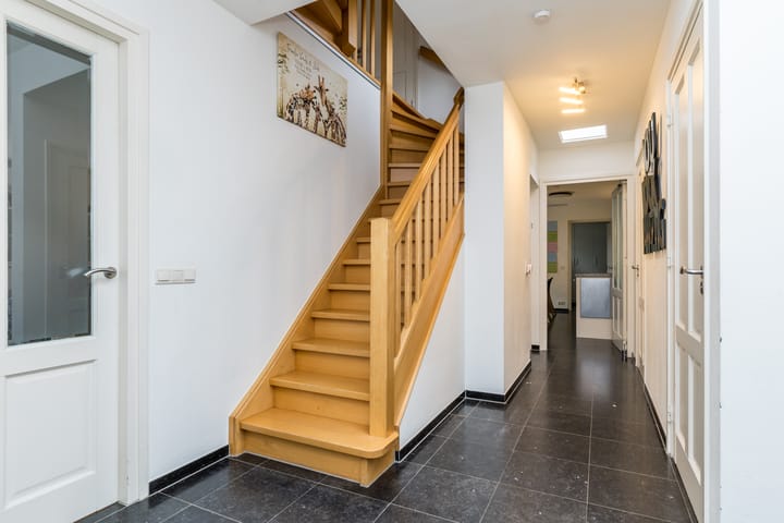 Photo 9 of Schoolstraat 26