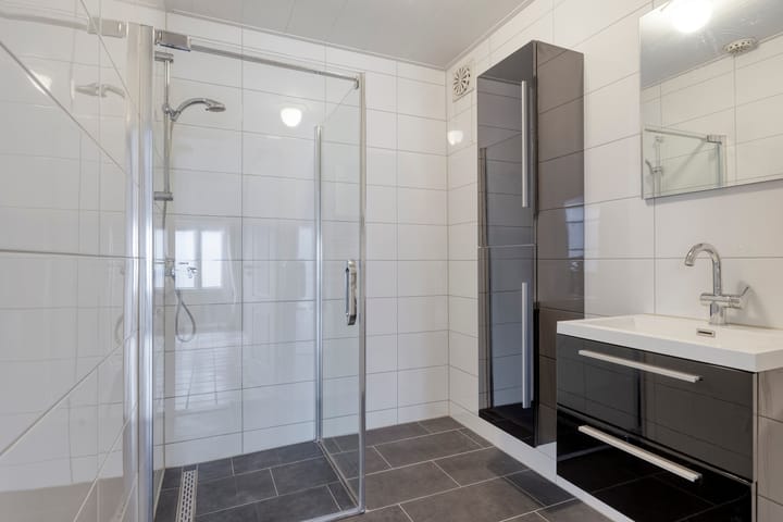 Photo 4 of Sluisstraat 88