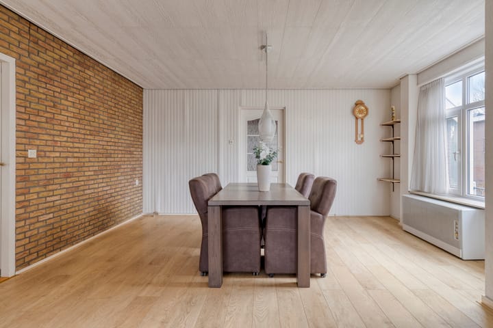 Photo 17 of Sluisstraat 88