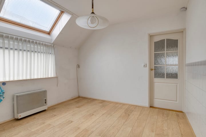 Photo 21 of Sluisstraat 88