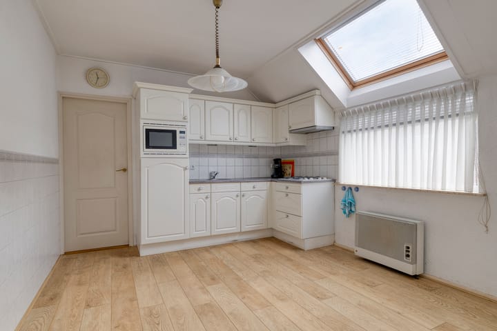 Photo 3 of Sluisstraat 88