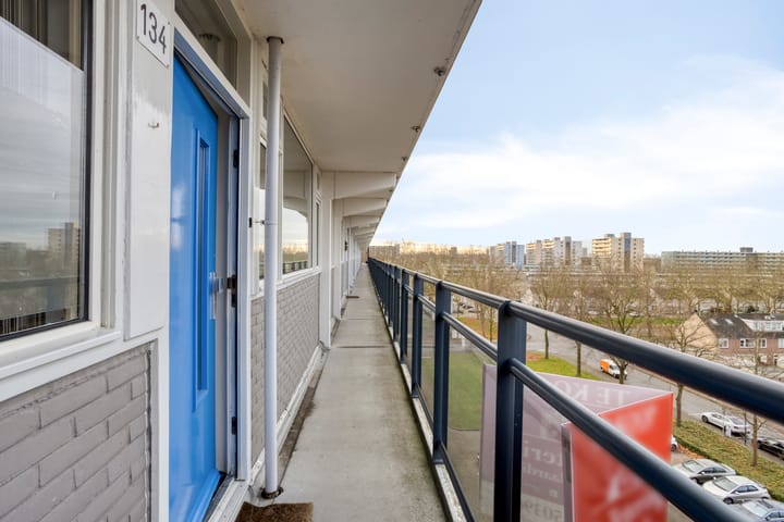 Photo 6 of Kasterleestraat 134