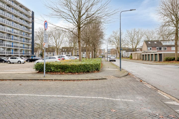 Photo 28 of Kasterleestraat 134