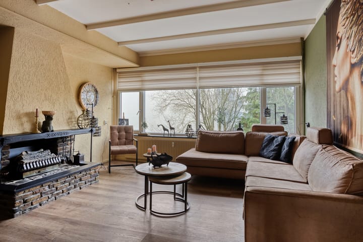 Foto 2 van Ypelobrink 95