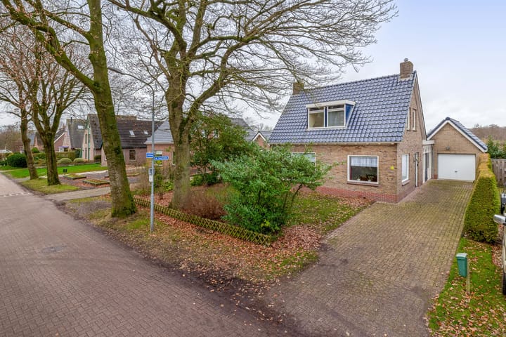 Photo 2 of Lieverseweg 6