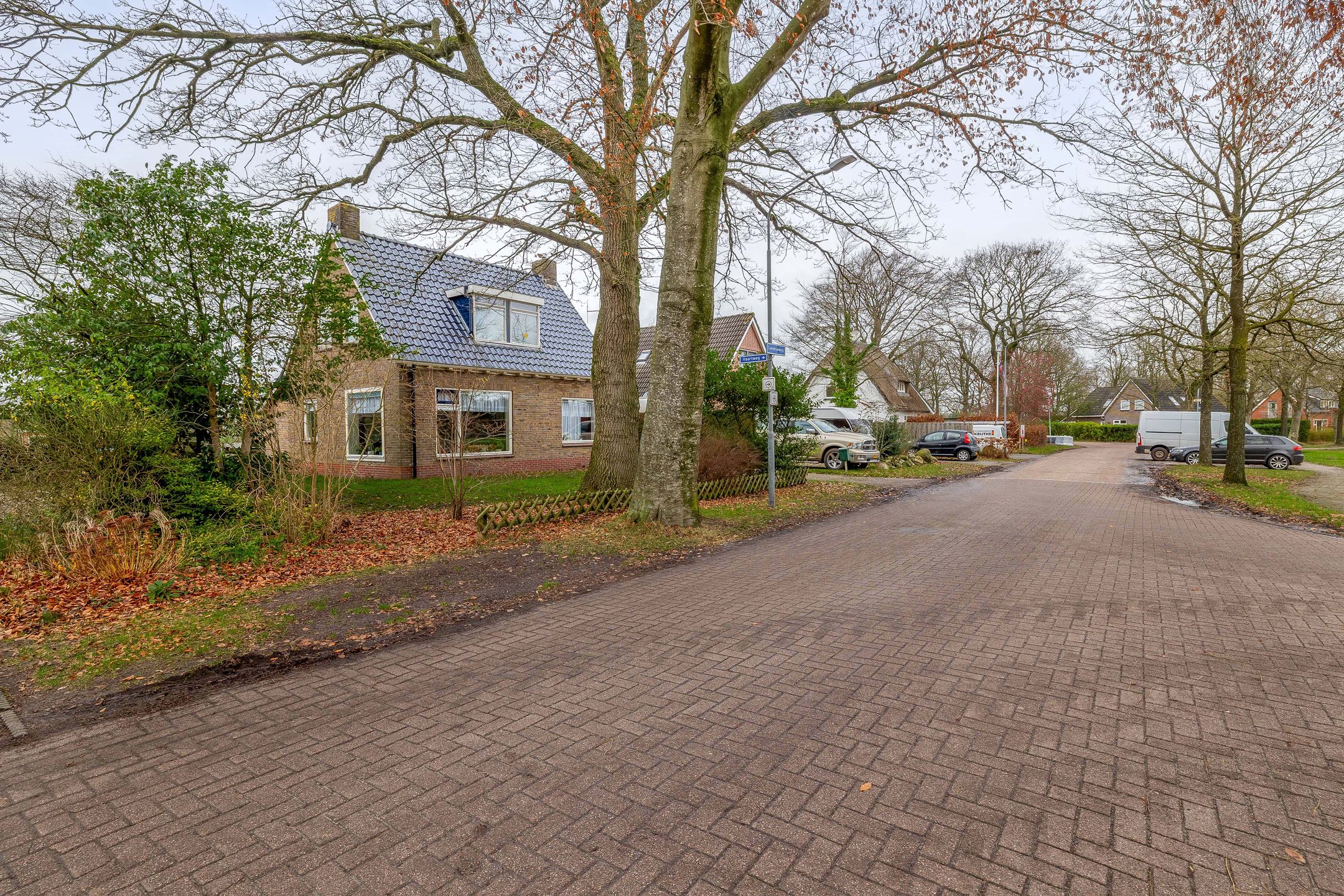 Photo 54 of Lieverseweg 6