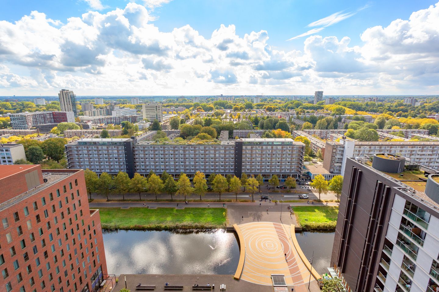 Foto 5 van Gustav Mahlerplein 249