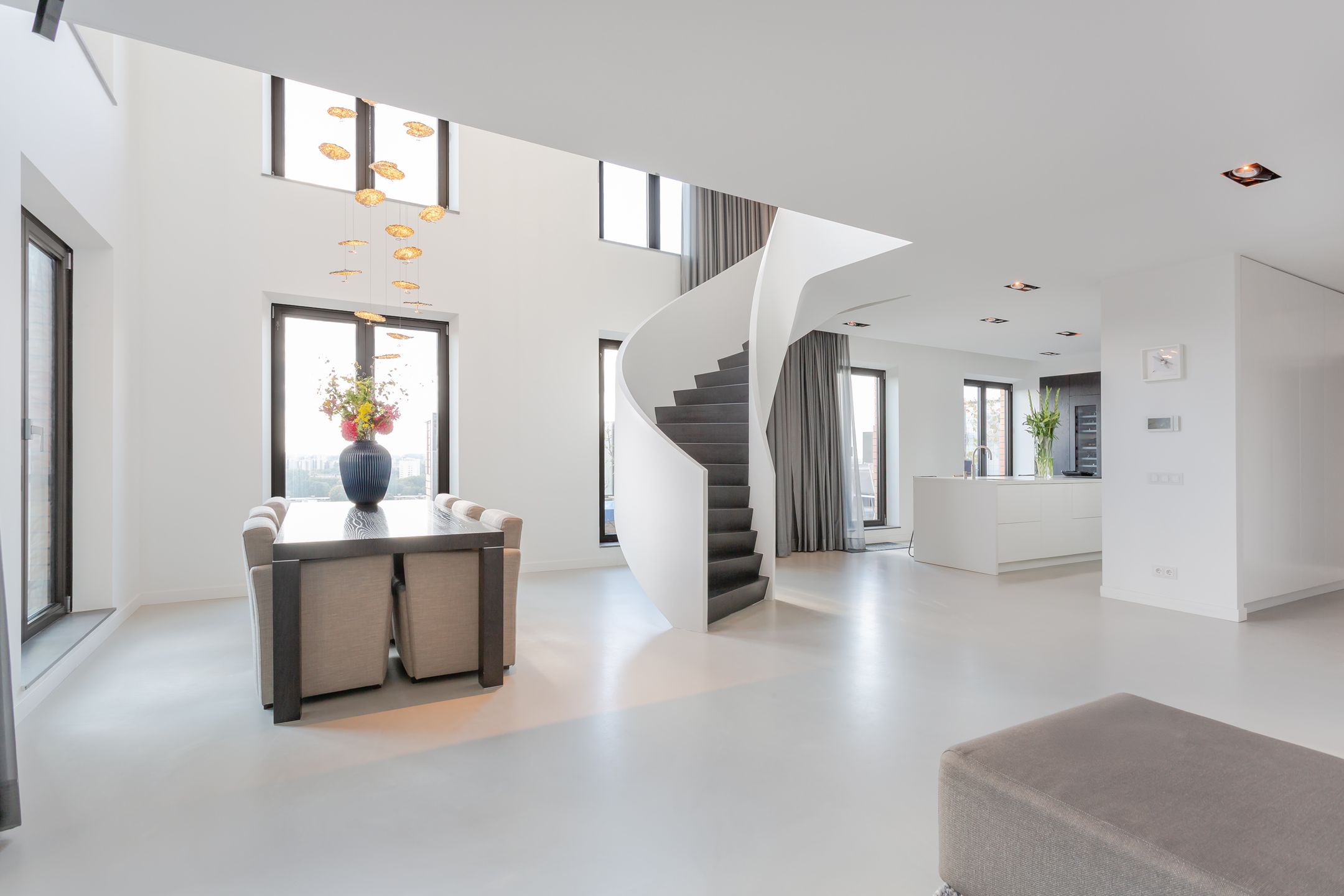 Foto 9 van Gustav Mahlerplein 249