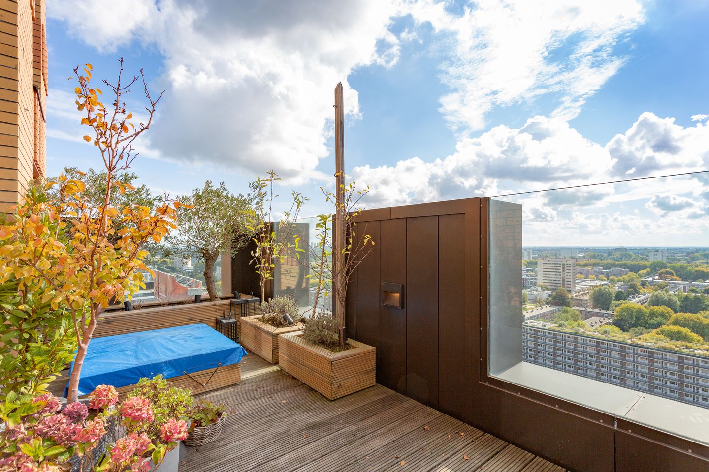 Foto 10 van Gustav Mahlerplein 249