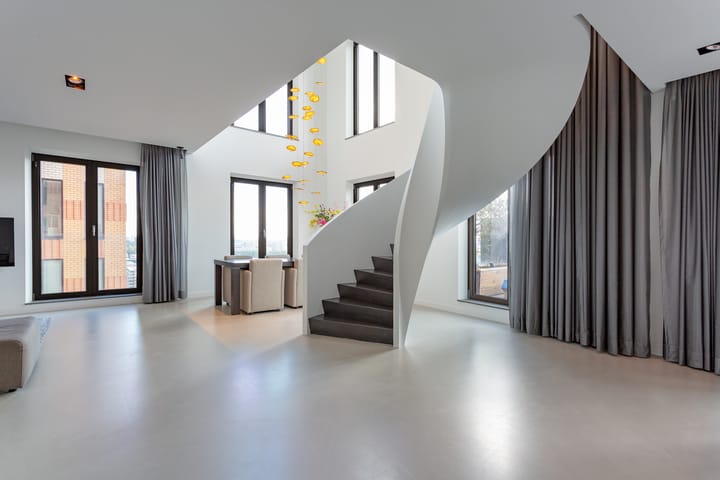 Foto 14 van Gustav Mahlerplein 249