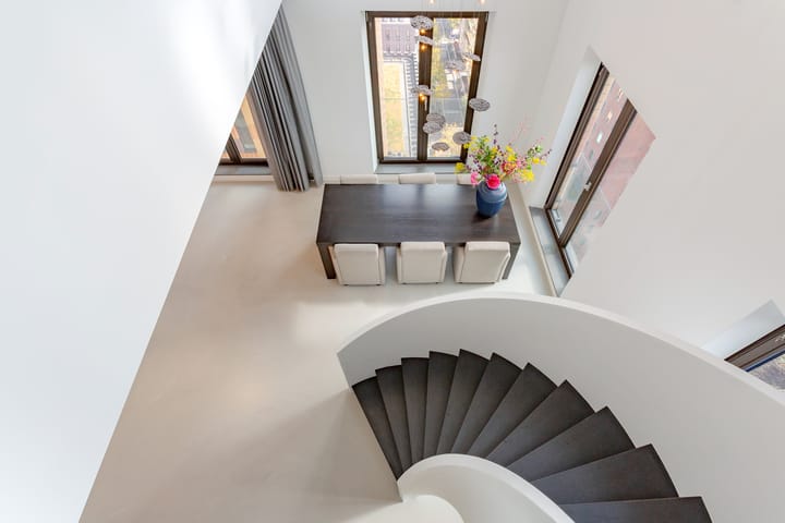 Foto 24 van Gustav Mahlerplein 249