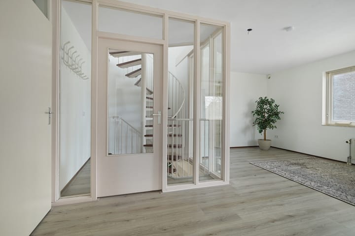 Foto 40 van Willem Dreessingel 1