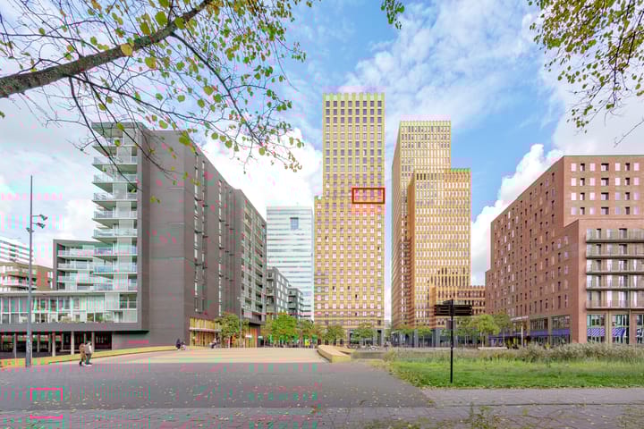 Foto 47 van Gustav Mahlerplein 249