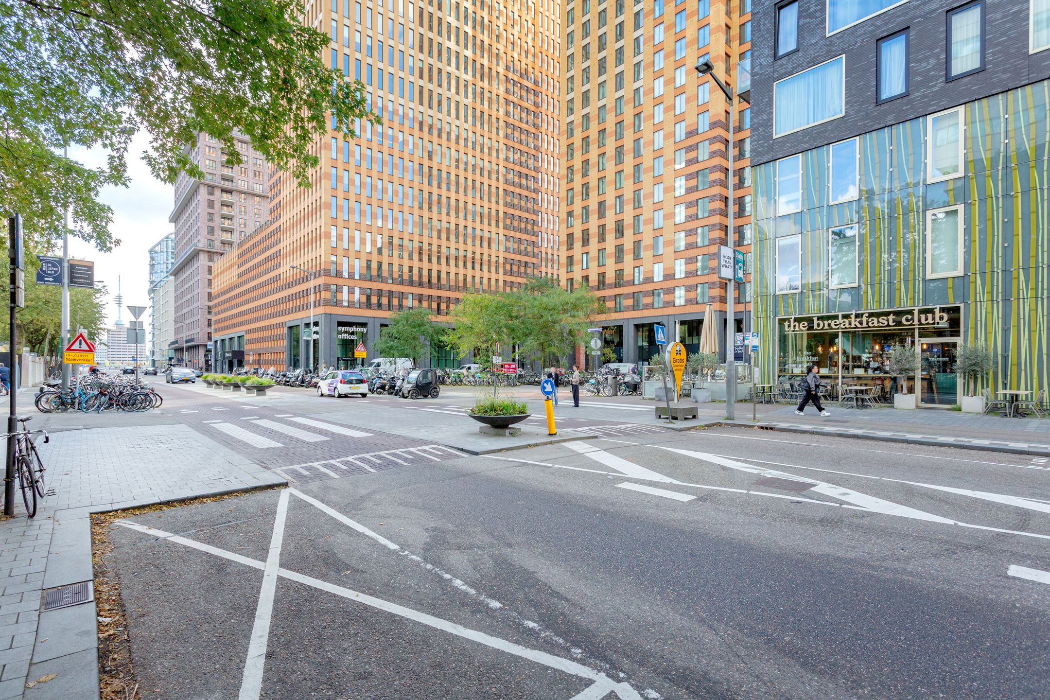 Foto 48 van Gustav Mahlerplein 249