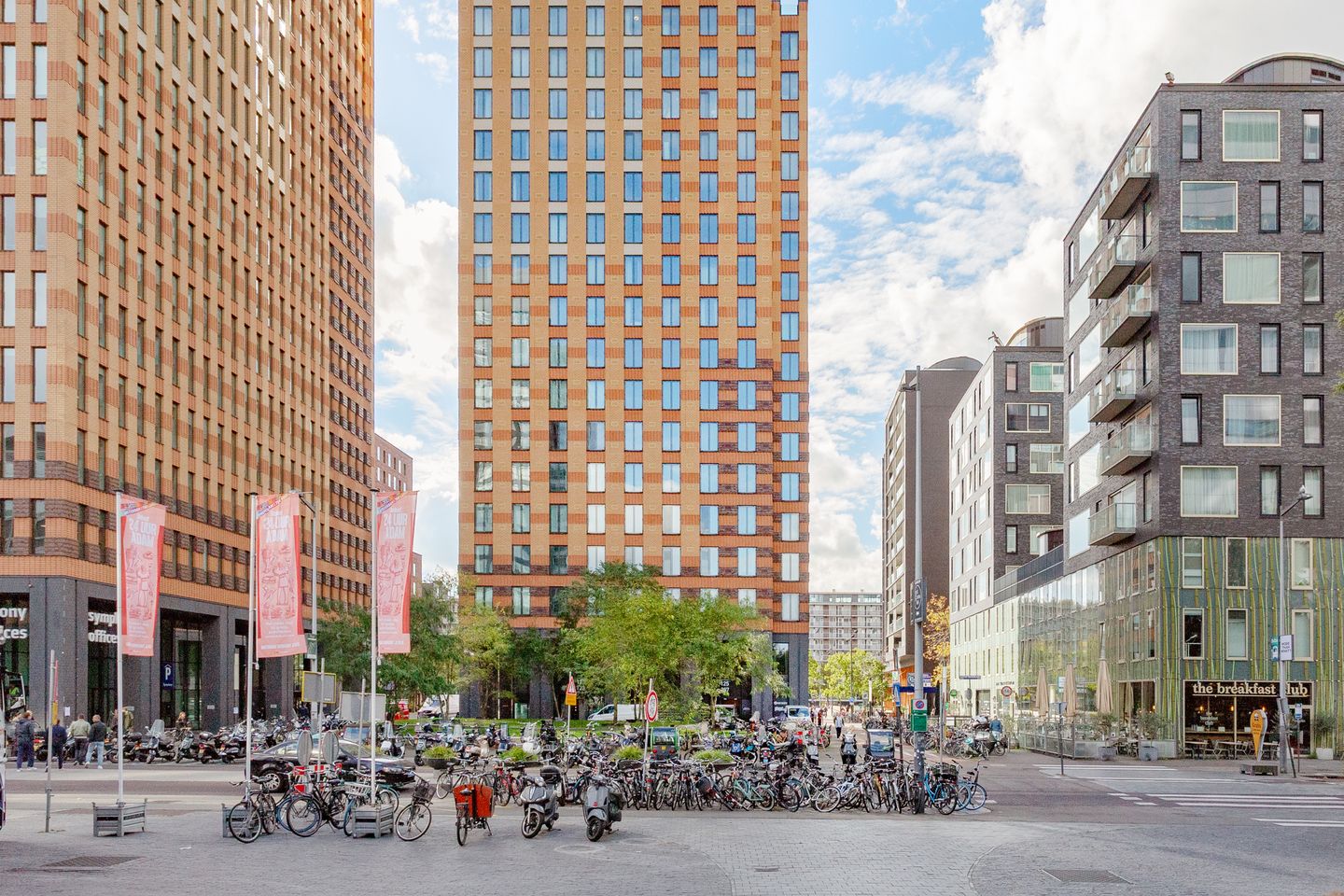 Foto 49 van Gustav Mahlerplein 249