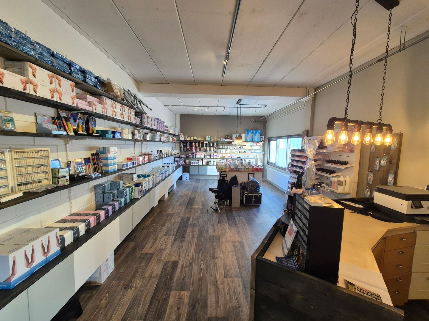 Bekijk foto 4 van de Oude Veiling 72