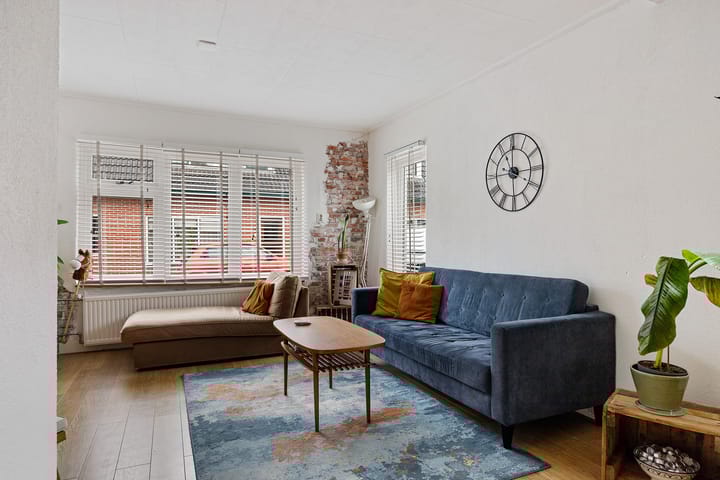 Foto 9 van Houwerzijlstraat 12