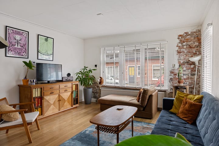 Foto 10 van Houwerzijlstraat 12