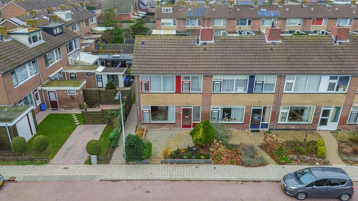 Foto 23 van Bernhardstraat 56