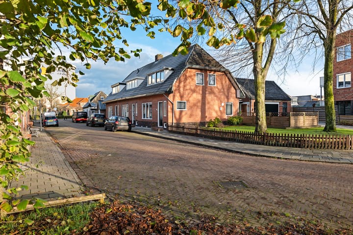 Foto 49 van Houwerzijlstraat 12