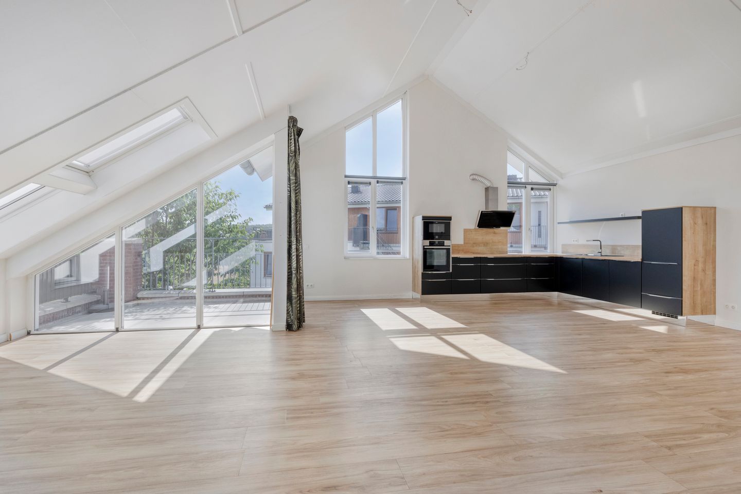 Foto 20 van Peeskesweg 1-12