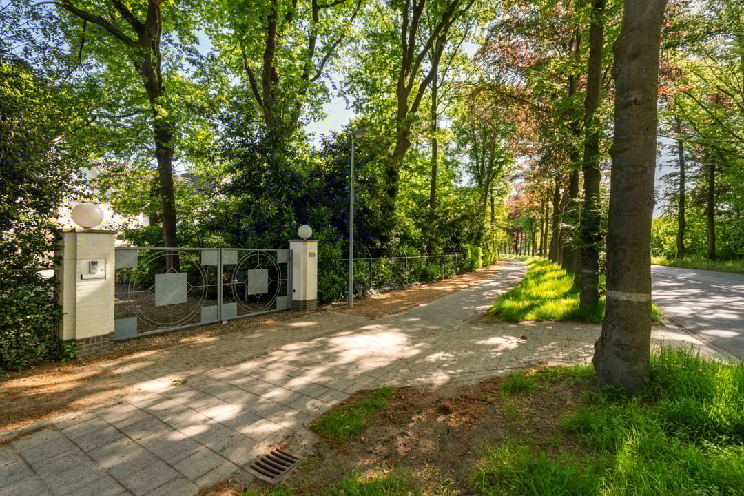 Foto 8 van Kazernelaan 130