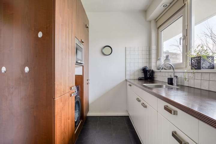 Foto 8 van Kruiskampsingel 247