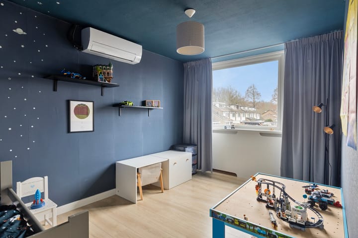 Foto 22 van Florastraat 4