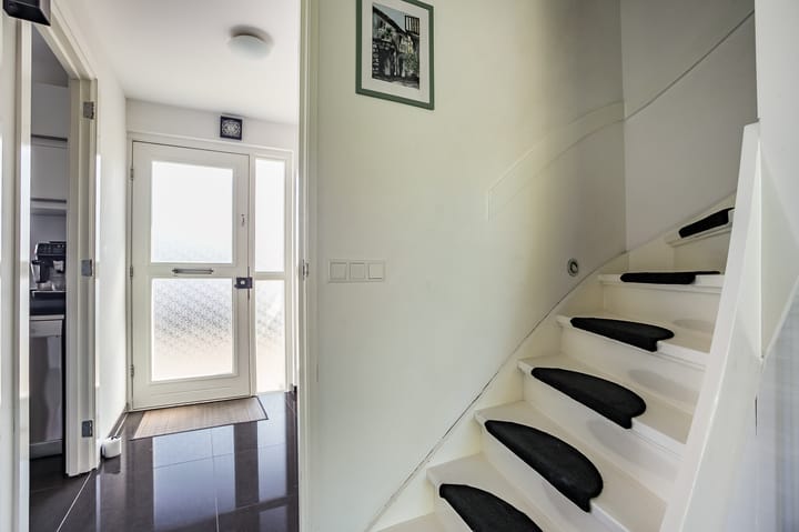 Photo 8 of Pisuissehof 12