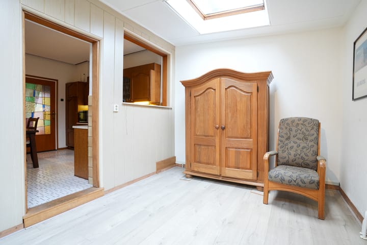 Photo 13 of Molenlaan 21