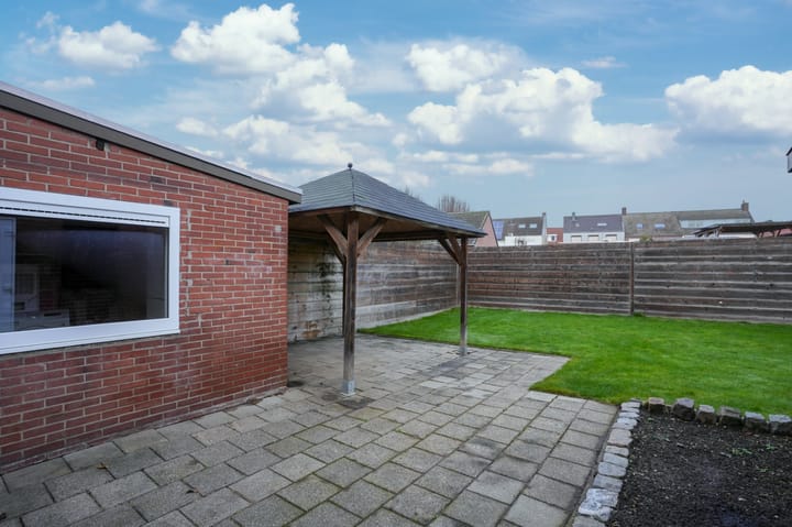 Photo 21 of Molenlaan 21