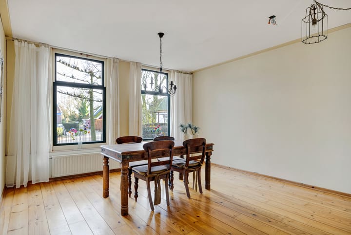 Foto 10 van Buren 18