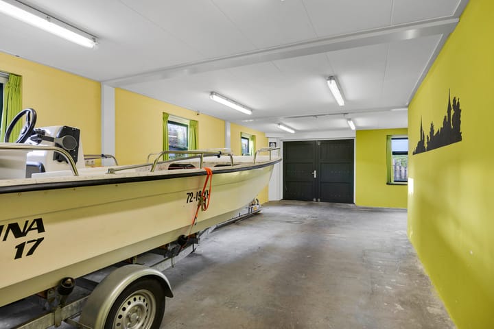 Foto 12 van Buren 18