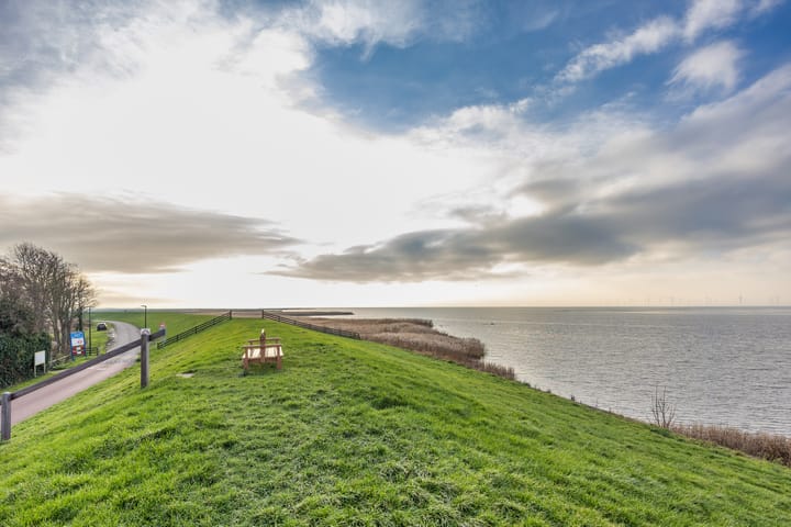 Foto 50 van Buren 18