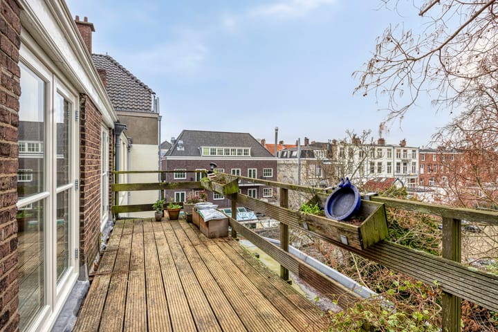 Photo 18 of Javastraat 142-B