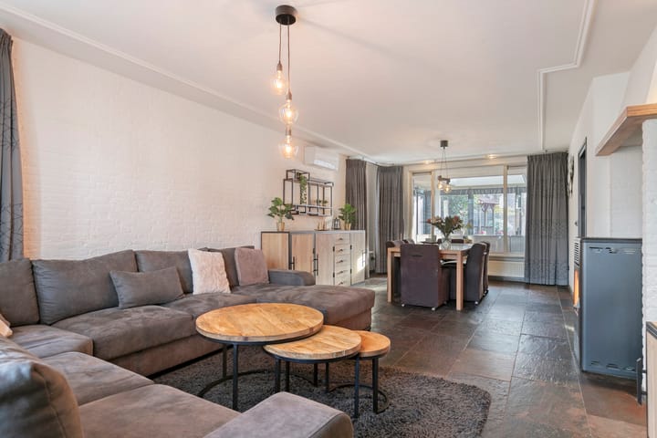 Foto 10 van Vogelwikke 12