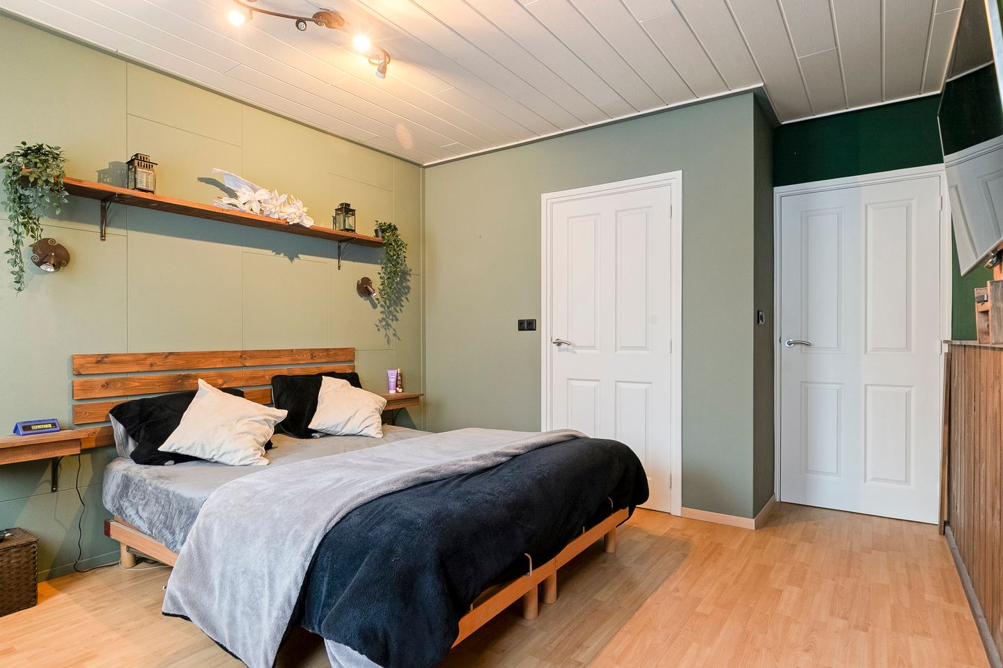 Foto 29 van Vogelwikke 12